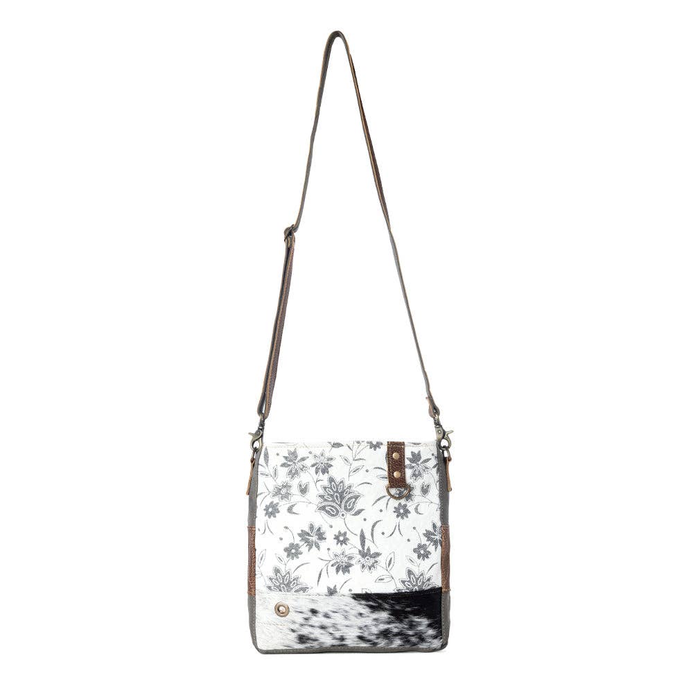 Albino Shoulder Bag