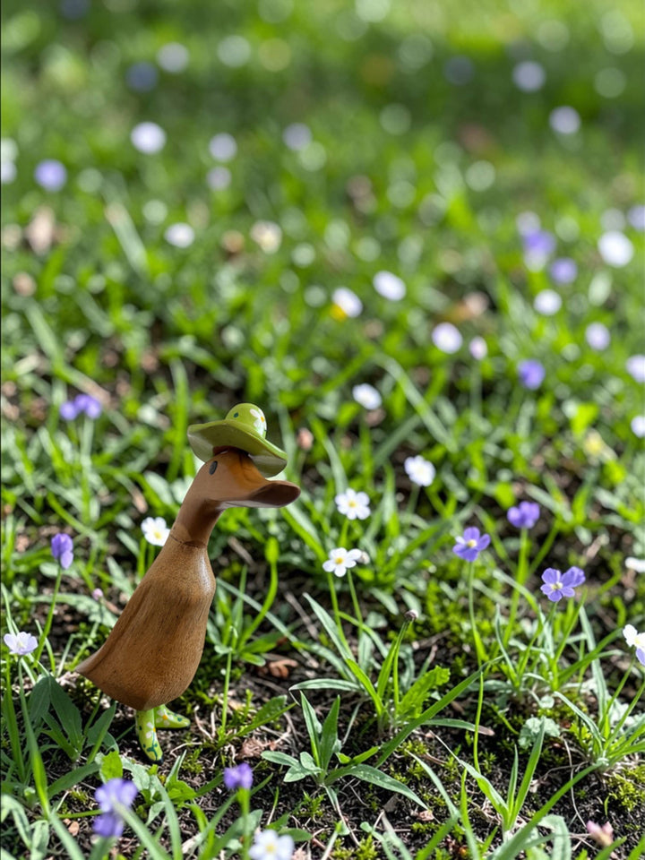 Flower Hat Bamboo Duckling 