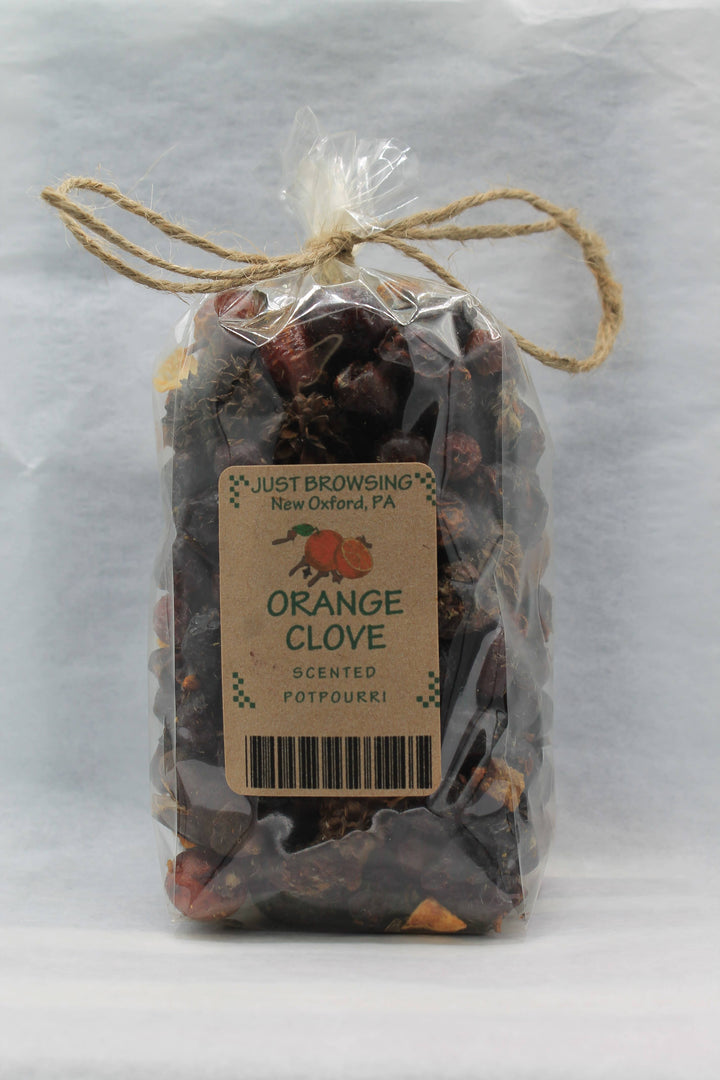 Scented Potpourri with Rosehips - Orange Clove