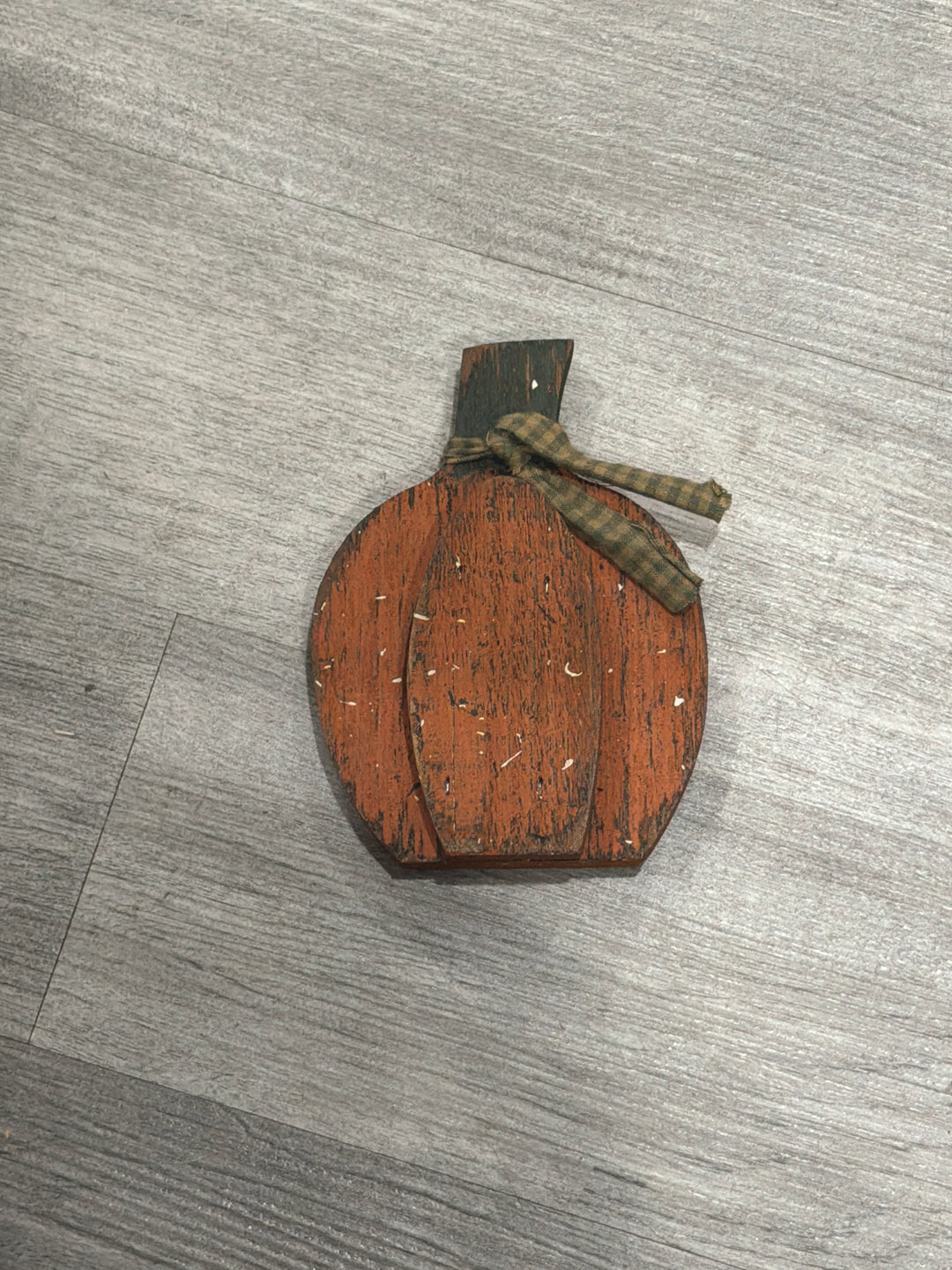 Chunky Sitting Pumpkin