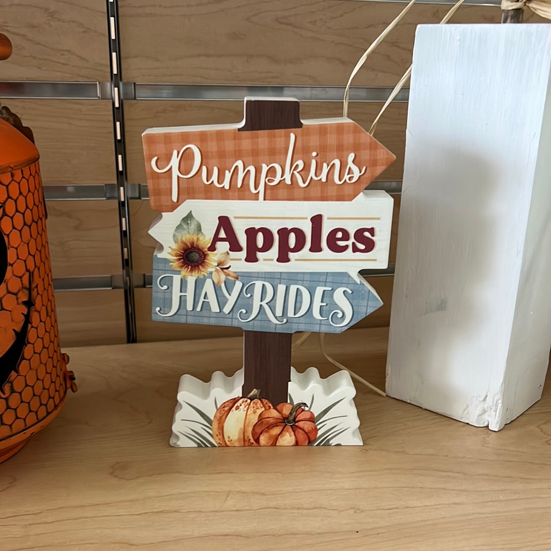 Pumpkin Apples Hayrides