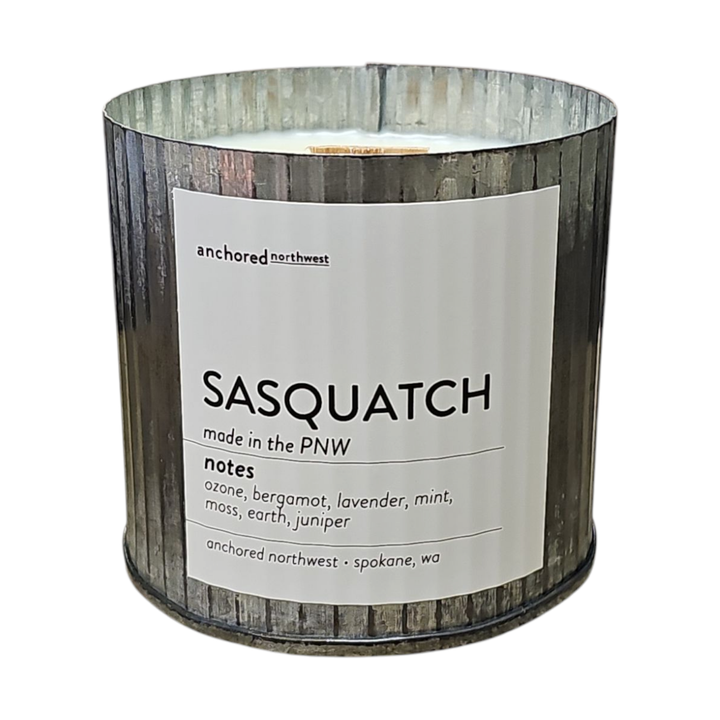 Sasquatch (Bigfoot) Rustic Vintage Wood Wick Candle PNW