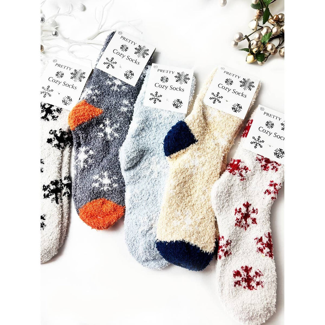 Winter Snowflake Pattern Fuzzy Socks