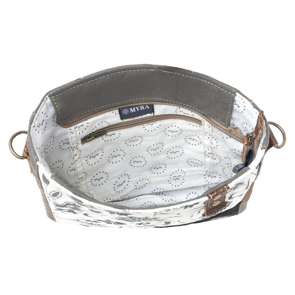 Albino Shoulder Bag