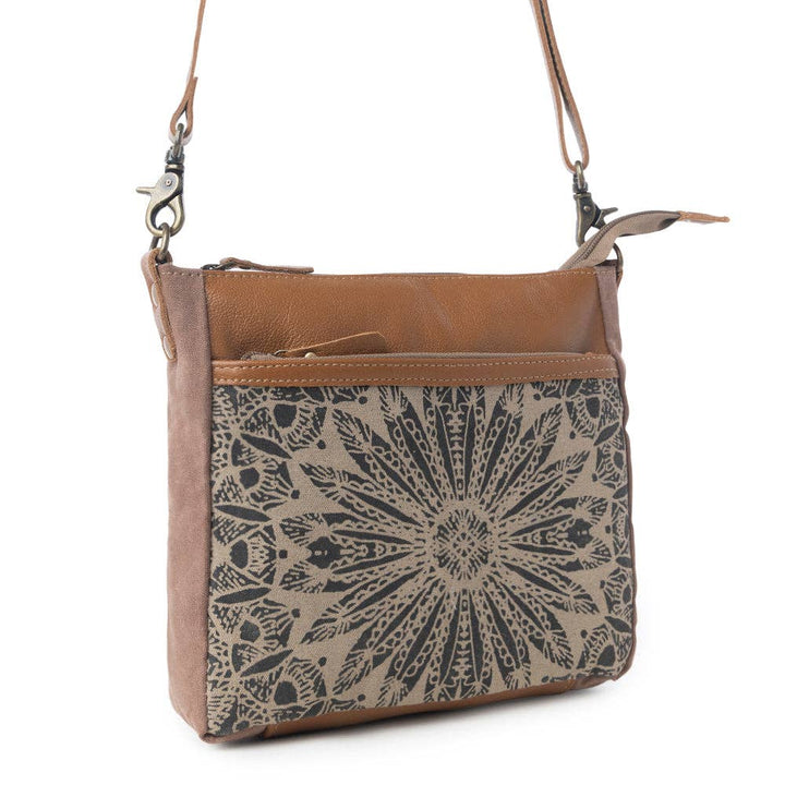 Dizzy Circle Small &amp; Crossbody Bag