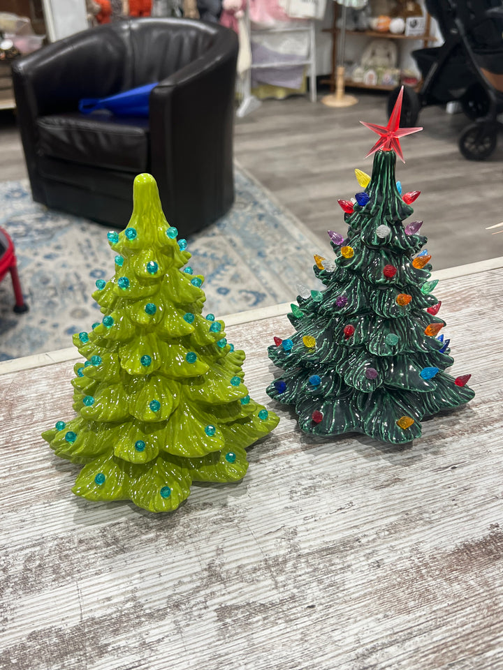 Ceramic Christmas Tree Workshop 🎄 Sunday, October 26th @ 11am