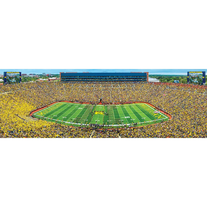 Michigan Wolverines - 1000 pc Panoramic Puzzle - Center View