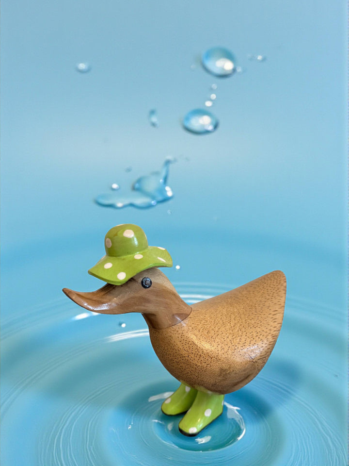 Polka Dot Hat Bamboo Ducky 